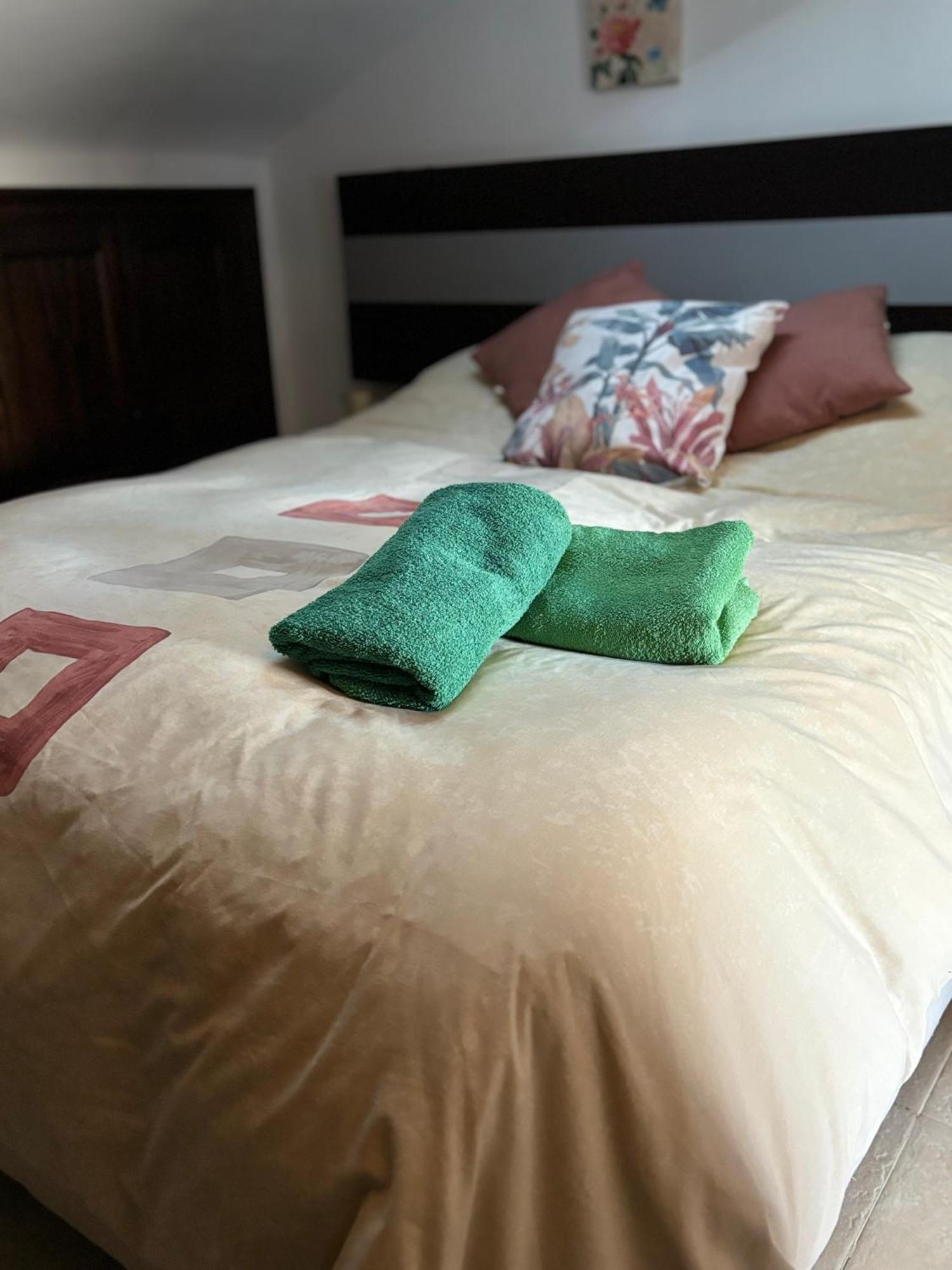 Apartamento La Alberca 1 Aracena Esterno foto